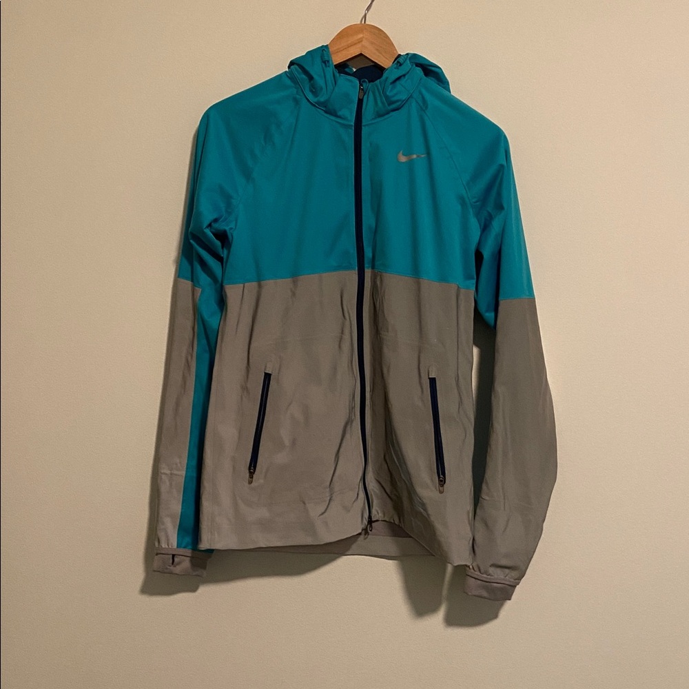 NIKE Reflective Running Jacket